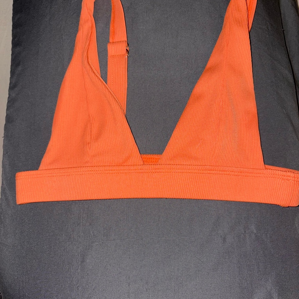 Women's Orange/peach swim top